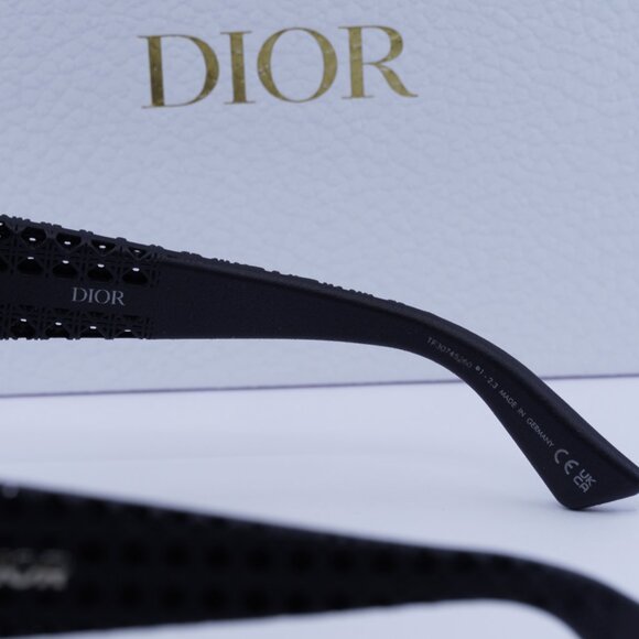 Final Price! Dior DIOR3D M1U 11B0 Black/Blue Sunglasses - Picture 8 of 9